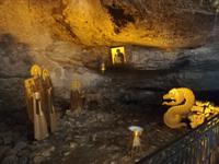 christliche Szenen in Mega Spileo