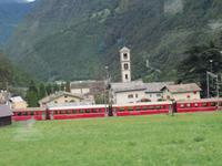 Fahrt mit dem Bernina-Express - Kreisviadukt in Brusio