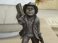 Breslau: Rundfahrt/Rundgang: Zwerg an der Jahrhunderthalle