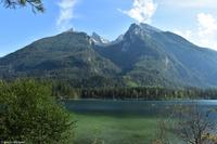 Himtersee - Blick zur Schärtenspitze, rechts davon schaut die Blaueisspitze heraus, ganz rechts Kleinkalter und Hochkalter (2.608 m)