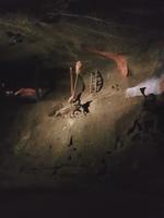 Hier wird für die Bergleute gefährliches Gas abgefackelt