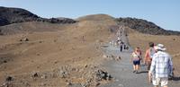 Spaziergang zum Vulkankrater von Nea Kameni
