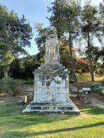 Grabmonument 