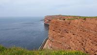 Blick zum Lummenfelsen auf Helgoland