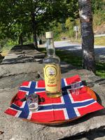 Aquavit-Verkostung am Hardangerfjord 