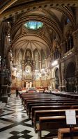 Innenraum der Klosterkirche Montserrat