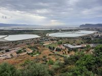 Cagliari - Monte Urpinu (Blick zu den Alten Salinen und Poetto-Strand mit Teufelssattel)