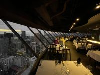 Abschluss-Abendessen im Dreh-Restaurant Top of Vancouver