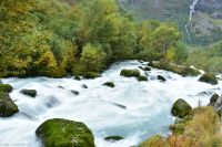 Der Briksdalsbreen - Postglaziale Landschaft unterhalb des Gletschers - Der Kleivafossen