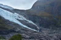 Der Bøyabreen - ein weiterer Auslassgletscher des Jostedalsbreen - wir erleben einen kleinen Lawinen-Abgang