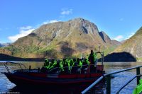 Traumwetter für unser exklusives Abenteuer - mit dem RIB-Boot über den Aurlandsfjord