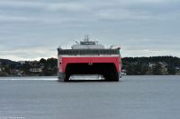 Mit der Fjordline FSTR - dem neuesten Katamaran auf dem Skagerrak - geht es in nur 2 Stunden und 15 Minuten von Kristiansand nach Hirtshals in Dänemark