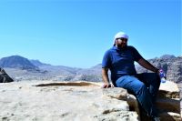 Kareem erklärt die Stätte