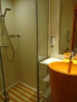Dusche in der Kabine