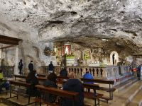 Monte San Angelo, Grottenkirche