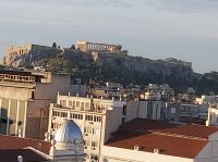 Blick auf die Akropolis von der Hoteldachterrasse
