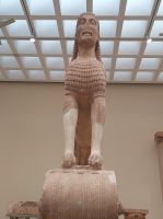 die Sphinx im Körper eines Löwen, mit Flügel ausgestattet
