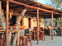Khorixas - Damara Mopane Lodge - urige Bar