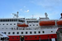 Hurtigruten - MS Kong Harald - vor dem Ablegen in Honningsvåg