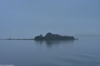 Munkholmen (Festungsinsel vor Trondheim) im morgendlichen Nebel