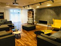 Lobby Bar