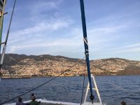 Perspektivwechsel -Blick auf Funchal vom Meer aus