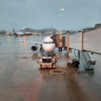 Unsere Maschine der Sundair - Flughafen Dresden.jpg