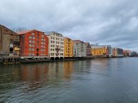 Trondheim - Speicherhäuser am Fluss Nidelva