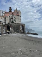 Strand von Atrani