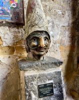 Einmal Pulcinellas Nase reiben bringt Glück!