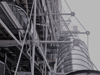 nach dem Entwurf von Renzo Piano, Richard Rogers und Gianfranco Franchini