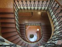 Correggio: Hotel Medaglioni, Originaltreppe