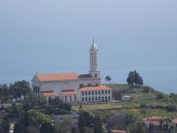 Pico dos Barcelo - Blick auf die Kirche des heiligen Martin bei Tag