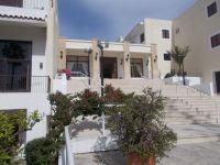 DSCN5756.JPG   Hotel Eingang