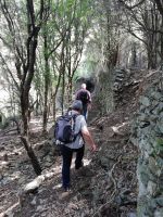 typische Wanderwege auf Korsika