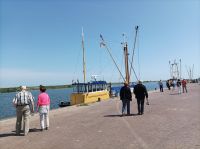 Den Over, Abschlussdeich, Kleine Schleuse vor dem Abschlussdeich