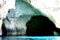 Türkisblaues Wasser an der blauen Gotte, Malta