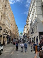 Gasse zur Hofburg