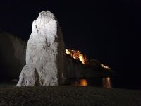 Apulien, Gargano, Vieste, Pizzomunno bei Nacht