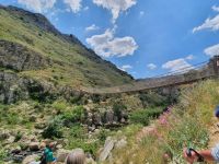 Basilikata, Hängebrücke in der Gravina Schlucht