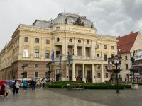 Oper