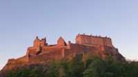 20220604 213734 Edinburgh Castle in der Abendsonne