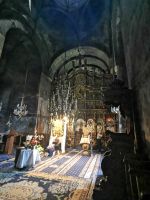 Innen im Kloster Neamt ist es sehr dunkel