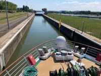 Es gibt nicht nur Schleusen auf dem Rhône….