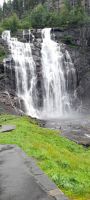 Skjervsfossen auf dem Weg nach Ulvik