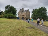 Midhope Castle (im Film Lallybroh, Jamies Burg)