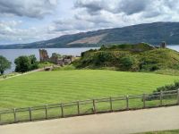 Urqhardt Castle Landseite