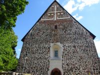 Lohja: Feldsteinkirche St. Laurentius