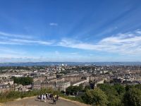 10. Tag – Stadtrundfahrt durch Edinburgh – Blick vom Calton Hill zum Firth of Forth