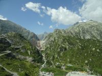 Blick zum Grimselpass mit Stausee